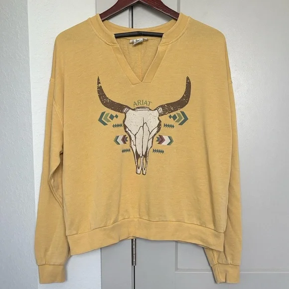 ARIAT STEER HEAD YELLOW PULLOVER WOMENS LARGE - Picture 1 of 4